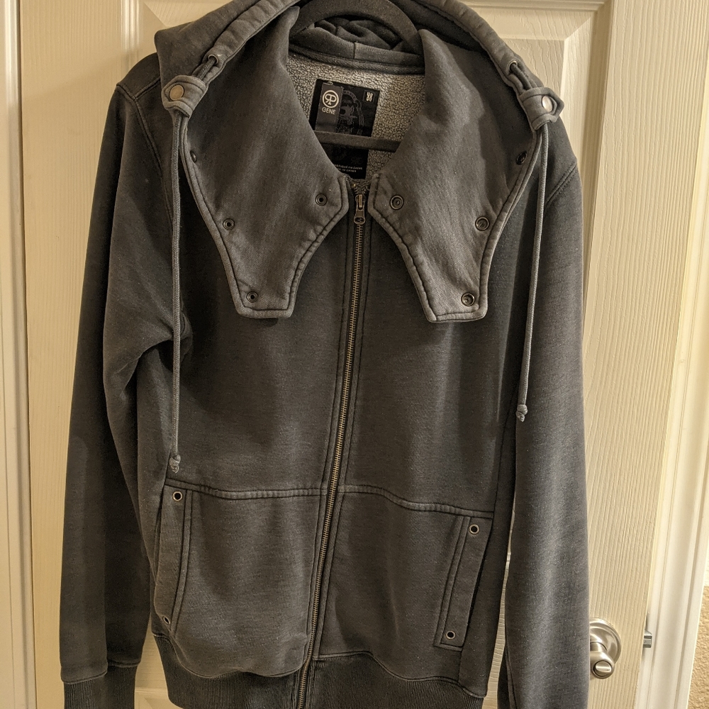 Unique hooded jacket - Picture 2 of 4
